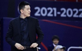 杨鸣回归辽宁男篮，志在卫冕联赛冠军，球迷吐槽：反对渣男执教